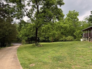 Unique unrestricted property on Cordell Hull Lake with lots of - photo 26