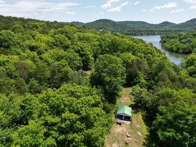 Unique unrestricted property on Cordell Hull Lake with lots of - photo 27