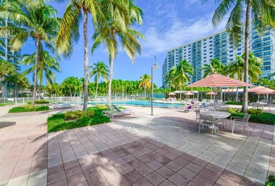 Spectacular 2 Bedroom plus Den and 2 bath for sale! Spacious Den