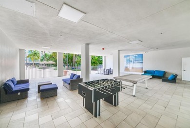 Spectacular 2 Bedroom plus Den and 2 bath for sale! Spacious Den