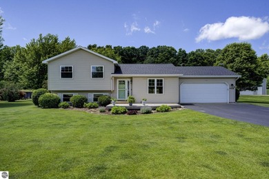 (private lake, pond, creek) Home Active Under Contract in Kingsley Michigan