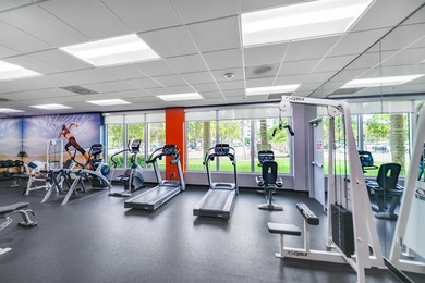 Spectacular 2 Bedroom plus Den and 2 bath for sale! Spacious Den