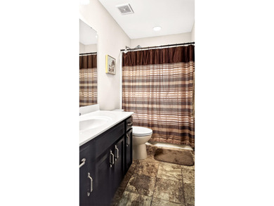 Welcome Home! This very well-kept Town Home is in The Gated Park - photo 50