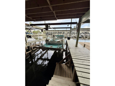Beautiful waterfront living. This 2-bedroom, 1 full bath + half - photo 25
