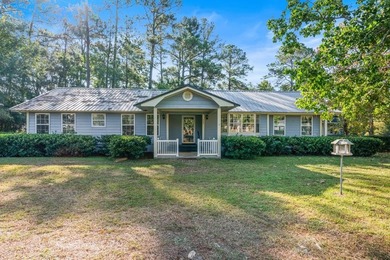 (private lake, pond, coastal) Home For Sale in Hahira Georgia