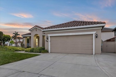 Welcome to this beautifully upgraded home located on a spacious - photo 6