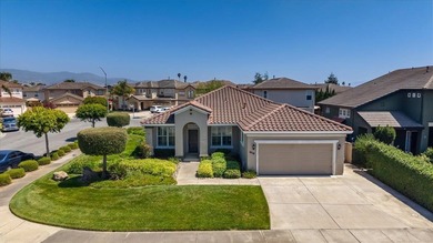 Welcome to this beautifully upgraded home located on a spacious - photo 9