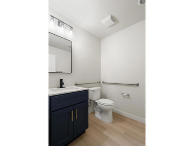 Beautifully renovated and move-in ready! This spacious 3-bedroom - photo 13