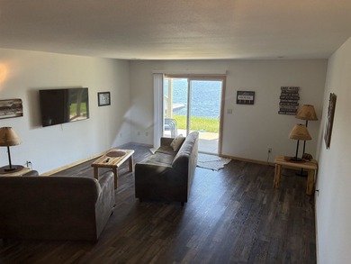 Beautiful low maintenance condominium on Lake Nokomis! This unit - photo 16
