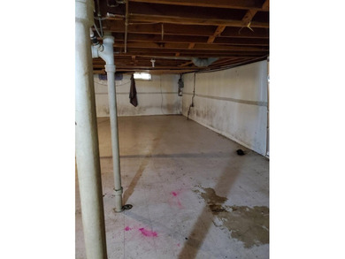 3-bedroom single family home featuring a spacious layout and - photo 19