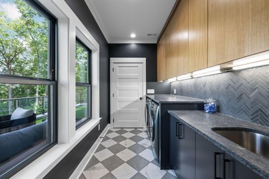 Modern Timber Retreat with Panoramic Views of Lake Nickajack: - photo 23
