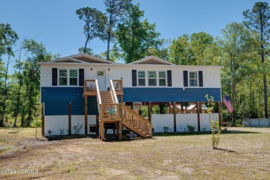 (private lake, pond, creek) Home Sale Pending in Rocky Point North Carolina
