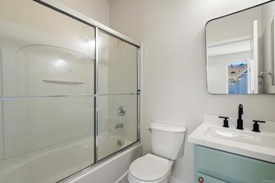 Beautifully renovated and move-in ready! This spacious 3-bedroom - photo 41