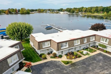 Lake Wawasee Condo For Sale in Syracuse Indiana