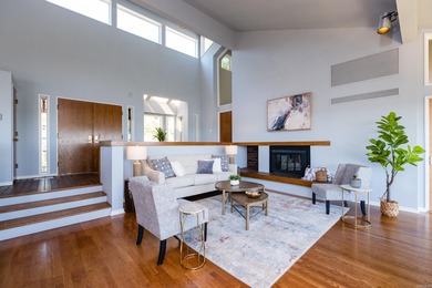 Luxury River View Retreat in River Ridge! Discover your dream