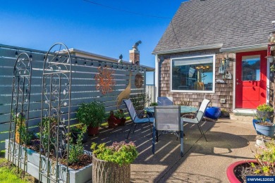 Low Bank, Ocean Front Home upgraded with new luxury vinyl, Gas