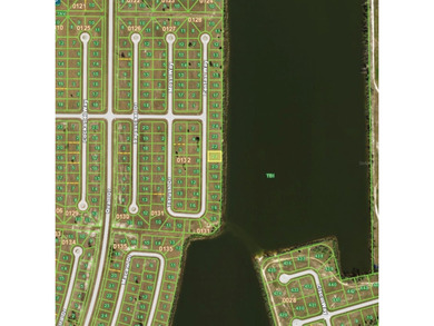 Beautiful waterfront lot located in the growing community of - photo 3
