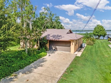 (private lake, pond, creek) Home For Sale in Sebring Florida