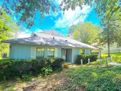 Lake Home For Sale in Frankston, Texas