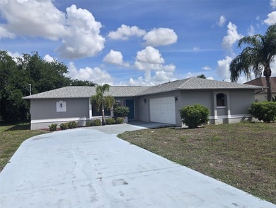 Beautiful 3 Bed 2 Bath with a screen-enclosed Lanai. Newly - photo 1