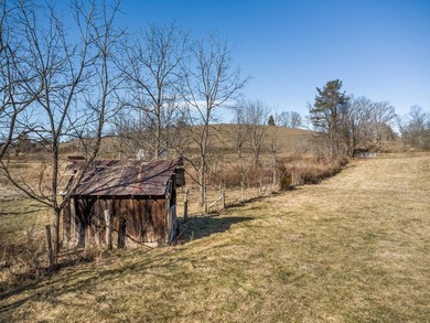 Beautiful 8.8-acre property offering the perfect opportunity for - photo 22