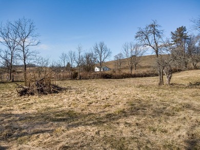 Beautiful 8.8-acre property offering the perfect opportunity for - photo 25