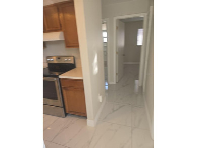 Beautiful 3 Bed 2 Bath with a screen-enclosed Lanai. Newly - photo 8