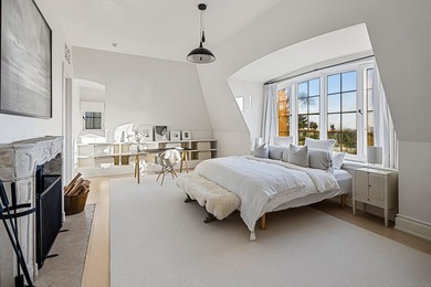 Sasco Point- A Rare Waterfront Estate. Perched on over 11 acres - photo 30