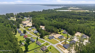 Welcome to life in Neuse Point East, where wooded surroundings - photo 32