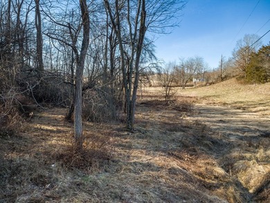 Beautiful 8.8-acre property offering the perfect opportunity for - photo 35
