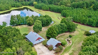 Escape to your own secluded waterfront haven, where breathtaking - photo 2