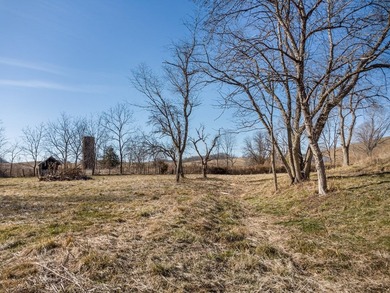 Beautiful 8.8-acre property offering the perfect opportunity for - photo 43