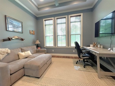 Beautiful custom home built in 2022 located in The Links at - photo 6