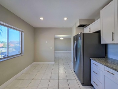 Welcome to this thoughtfully designed three-bedroom - photo 5