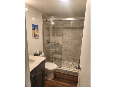 Welcome to this beautiful one-bedroom, one-bathroom condominium - photo 10