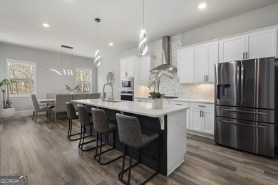 MINUTES AWAY FROM LAKE LANIER. Welcome to 1880 Grand Lanier - photo 14