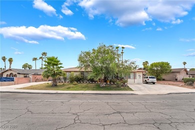 Beautiful Single story home with 4 bedrooms and 2 bathrooms in a