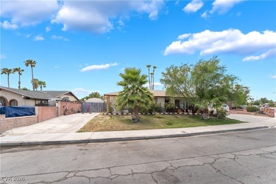 Beautiful Single story home with 4 bedrooms and 2 bathrooms in a