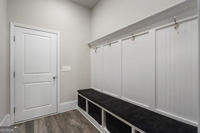 MINUTES AWAY FROM LAKE LANIER. Welcome to 1880 Grand Lanier - photo 34