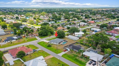 Discover this stunning 3-bed, 2-bath home located in Port St - photo 8
