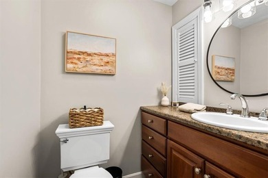 Welcome to 7 Eagle Run, Unit B, a spacious and updated - photo 11