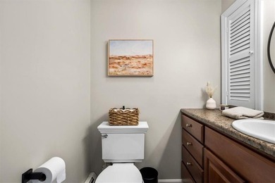 Welcome to 7 Eagle Run, Unit B, a spacious and updated - photo 12