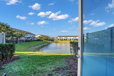Experience luxury living in the gated community of Oak Tree! - photo 15
