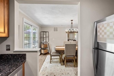 Welcome to 7 Eagle Run, Unit B, a spacious and updated - photo 23