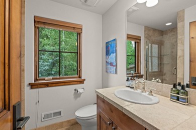 Beautiful 5 bdrm / 4.5 bath West Ketchum home on the market for - photo 26