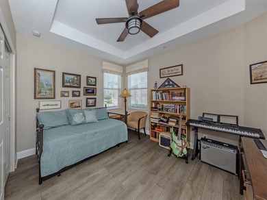 Welcome to your own slice of paradise in sought-after Venetian - photo 29