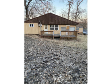 Lake Delhi Home For Sale in Delhi Iowa
