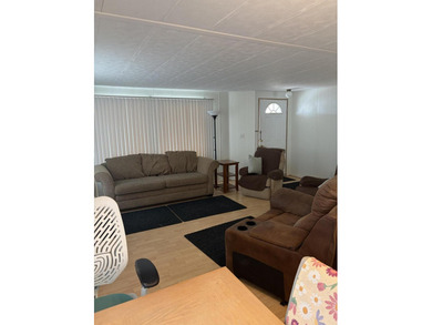 Cozy, updated and affordable mobile home in Tri Palms 55 + - photo 8