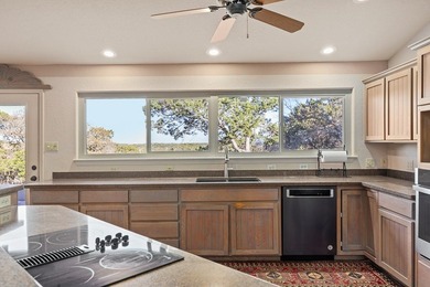 Set on a 1.93-acre tract in Canyon Springs Ranch with - photo 14