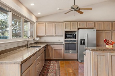 Set on a 1.93-acre tract in Canyon Springs Ranch with - photo 15